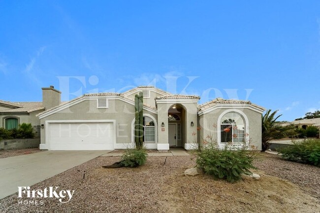Building Photo - 3620 W Bellewood Pl