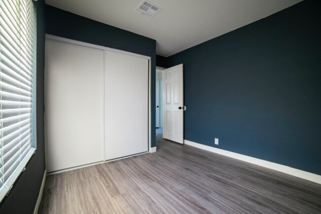 Photo - 3931 W Whispering Wind Dr