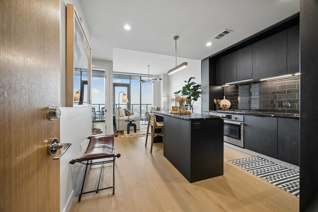 Photo - 44 East Ave Unit 3004