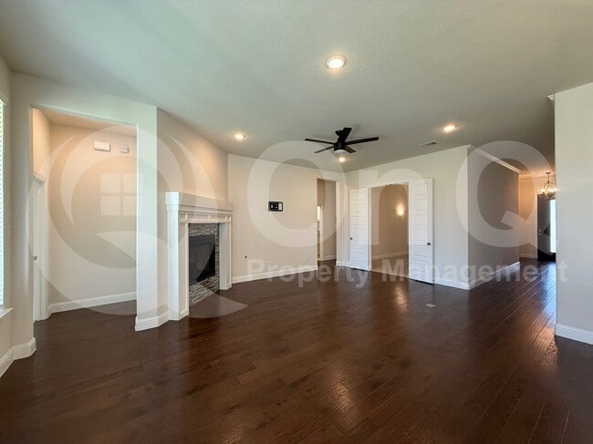 Photo - 3906 Greenbrier Dr
