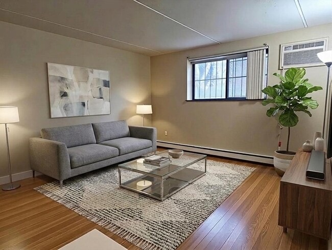 Photo - 303 Lowell St Unit 1