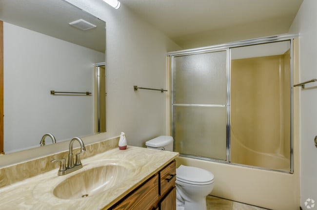 Fairway Apartments