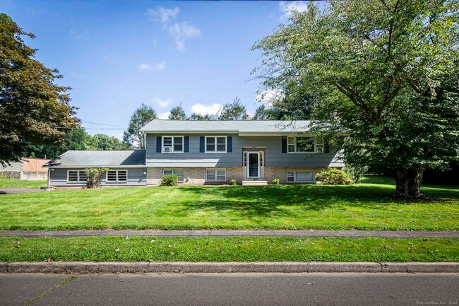 Building Photo - 73 Paschal Dr Rental