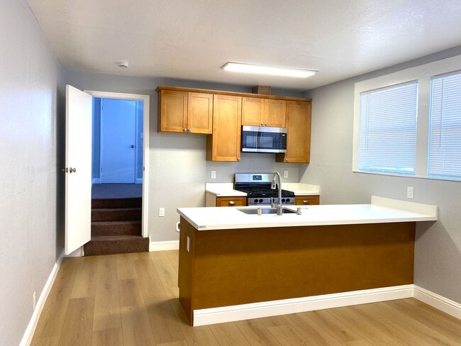 Photo - F01421 Unit T1423