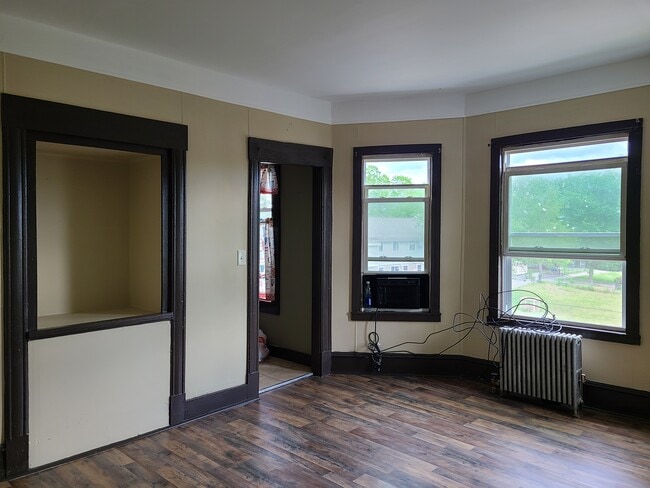 Photo - 372 Franklin St Unit Franklin #3