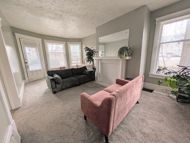 Photo - 80 Byers Ave Unit A