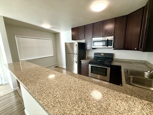 Kitchen - Moran Apartments
