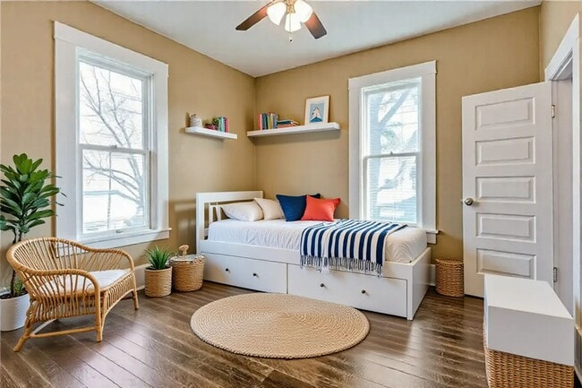 Photo - 423 E Sears St Unit Main House