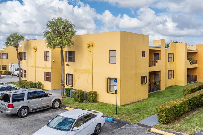 540 NW 114th Ave - Soleil Lake Apartments
