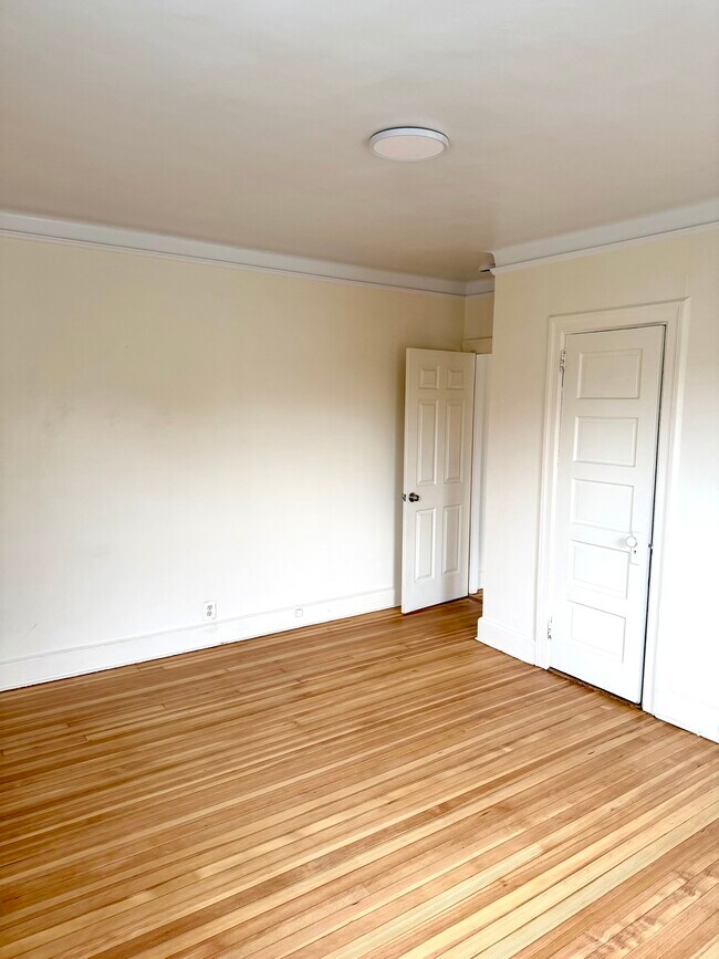 Photo - 45 Underhill St Unidad 3F