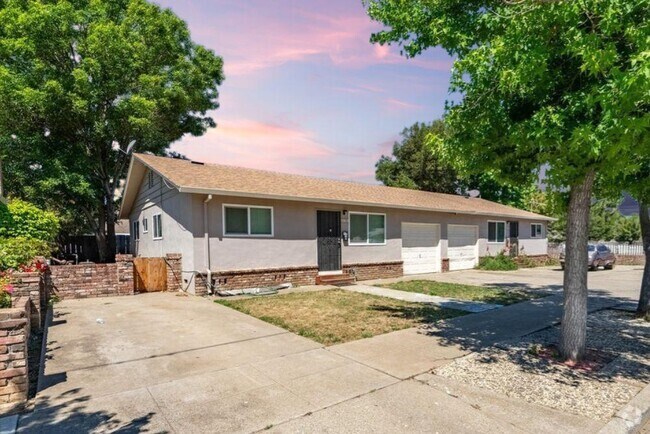 Building Photo - 7191 Rosanna St Unit A Rental