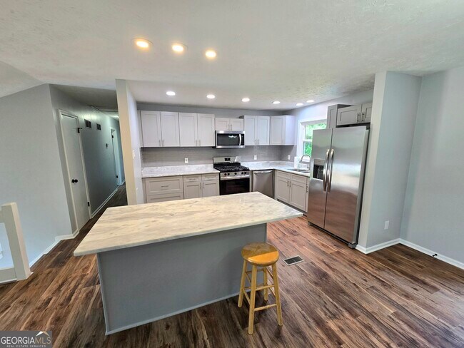 Photo - 175 Beacon Dr