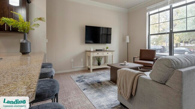 Photo - 4050 W Pine Blvd Unit 1305