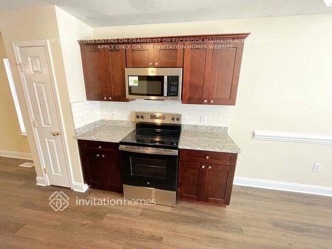 Photo - 204 Christianna Ct NW