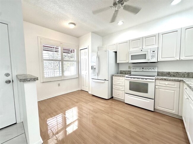 Photo - 1420 Water View Dr W Unit 201