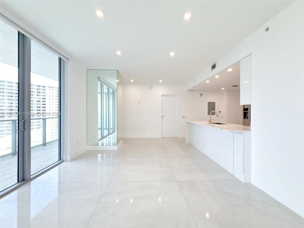 Photo - 1300 Brickell Bay Dr