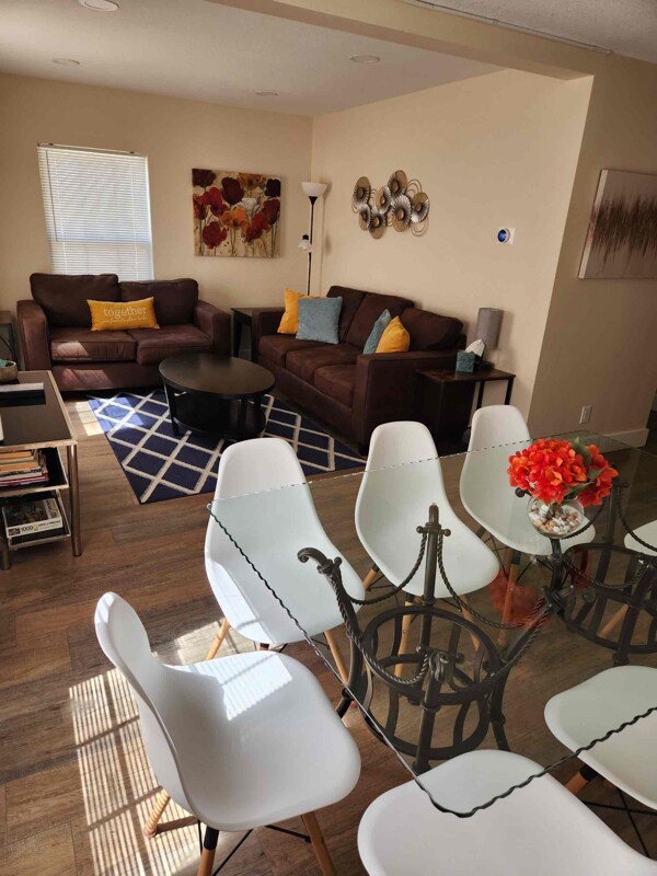 Photo - 1104 S State St