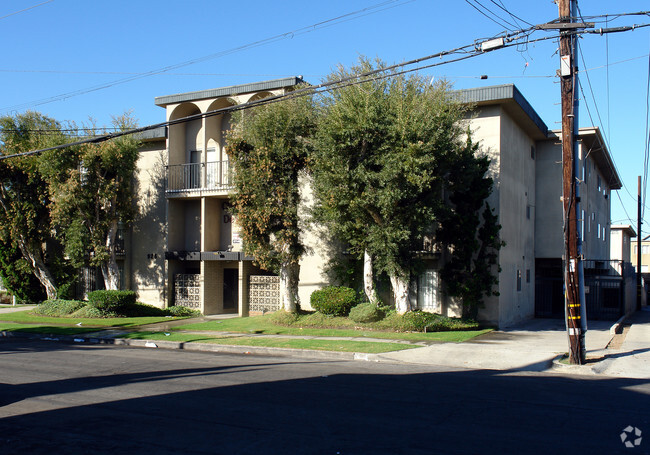 Building Photo - 925 N. Inglewood Ave. Rental