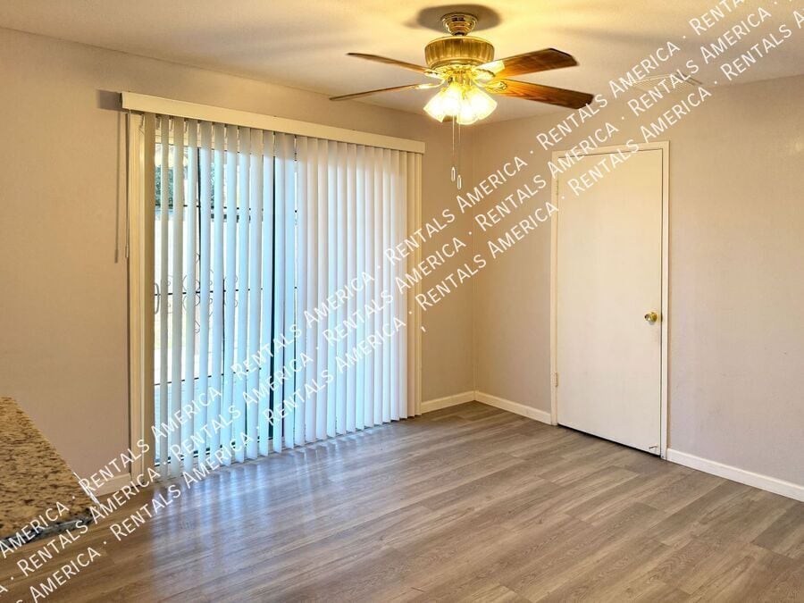 Photo - 1246 E Marny Rd