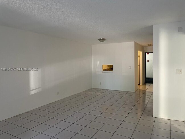 Photo - 2017 NW 46th Ave Unidad A202