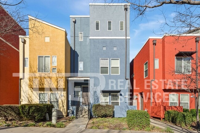 Building Photo - 10824 Atherstone Dr