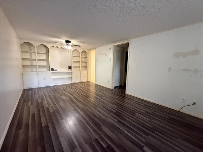 Photo - 2490 SW 14th Dr Unit 14