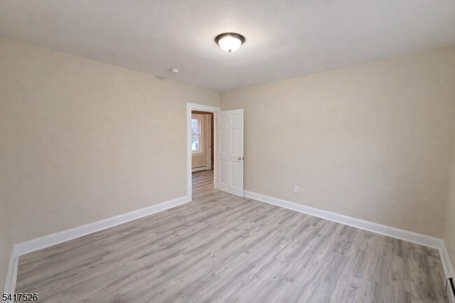 Photo - 326 Mercer Ave