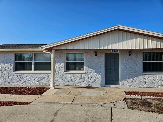 Photo - 3410 Eisenhower Dr