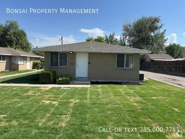 Building Photo - 1557 California Ave Unit A Rental