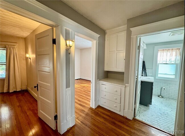 Photo - 63 Claremont Ave