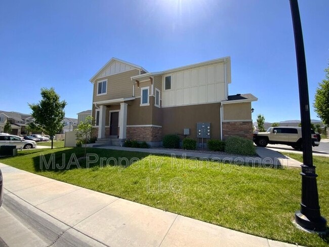 Building Photo - 5549 Dornton Ct