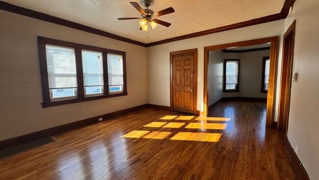 Photo - 612-614 Pettibone NW Unit 614 Pettibone, Apt 1