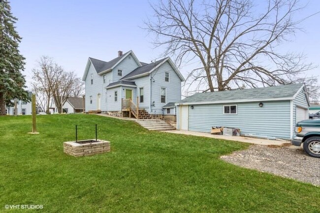 Photo - 213 S Hubbard St Unit 1