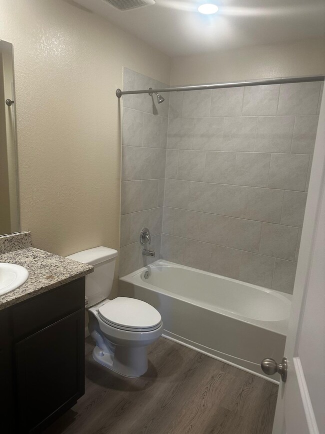 Photo - 15027 Harbor Lndg