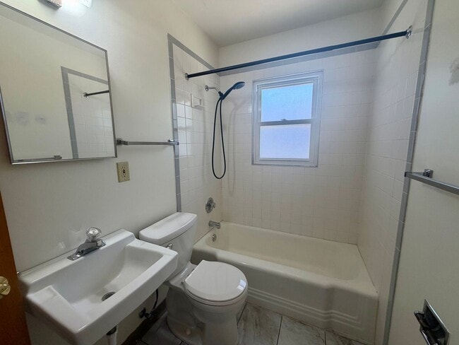 Photo - 863/865 S 45th St Unit 863 S 45th St