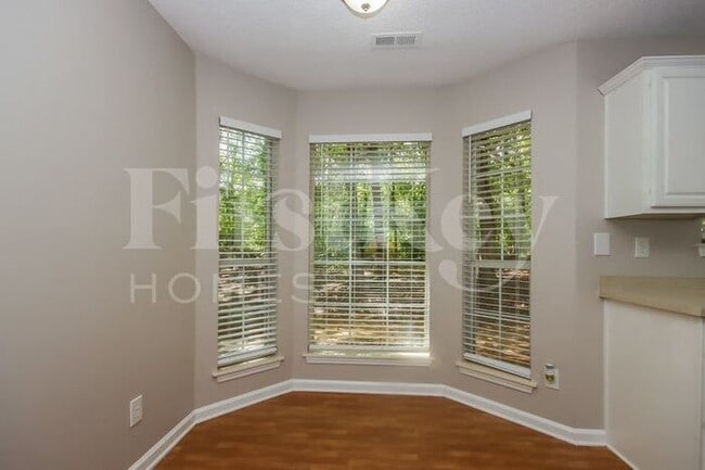 Photo - 2935 Canary Ct