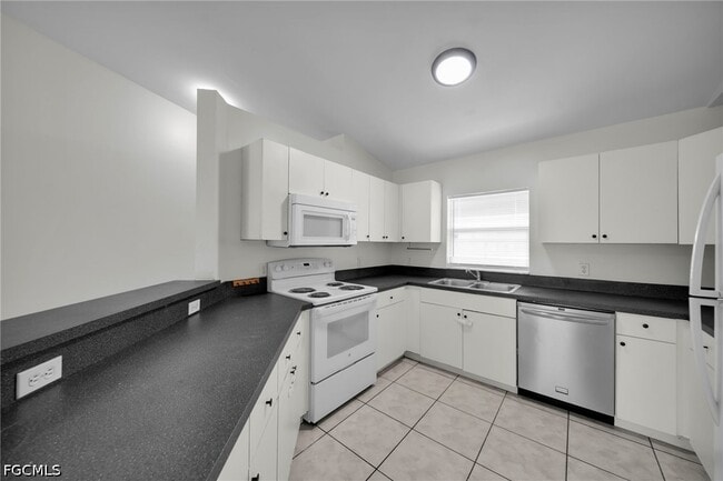 Photo - 2033 Andalusia Blvd