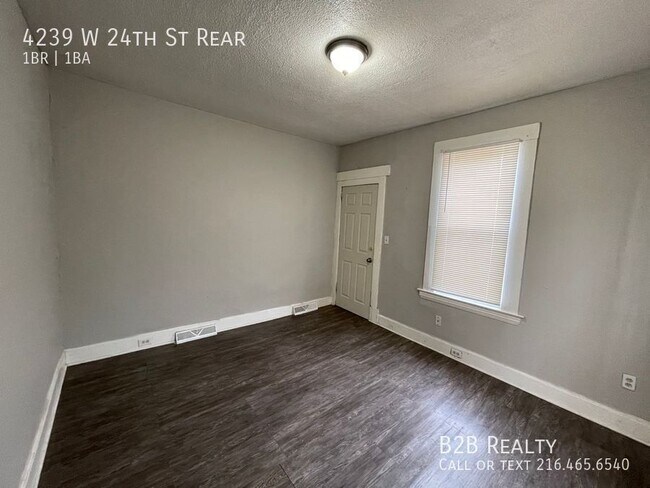 Photo - 4239 W 24th St