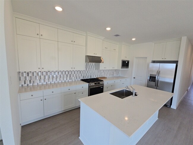 Building Photo - 26803 Coral Bellflower Ln