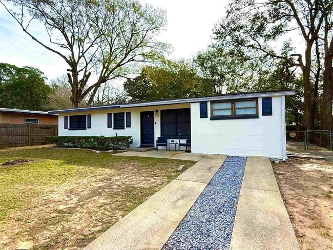 925 Twinbrook Ave
