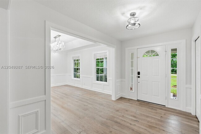 Photo - 12921 76th Rd N