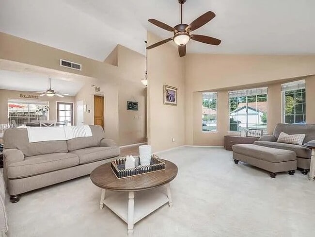 Photo - 178 N Magnolia Ave