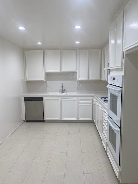 Photo - 333 S Elm Dr