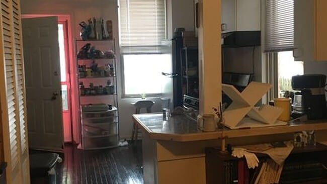 Photo - 821 N Hermitage Ave