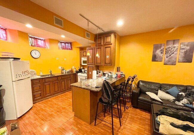 Photo - 30 Saint Germain St Unit T