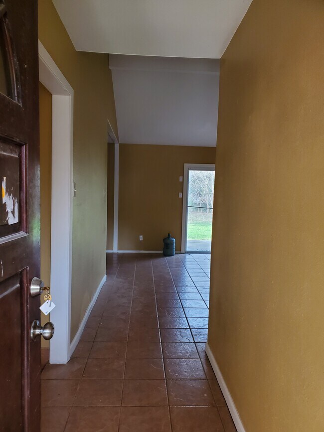 Entrada - 5818 Melanite