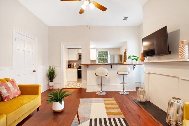 Photo - West Park Suites Unit D