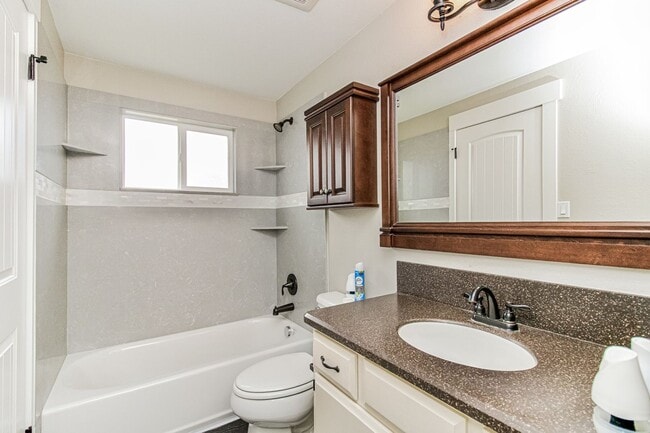 Photo - Remodeled Orem Home! Large Backyard! Amazi...