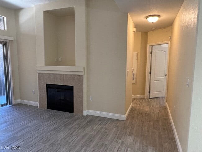 Photo - 8805 Jeffreys St Unidad 1111