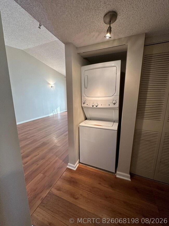 2650 Greenwood Terrace Unit 2190